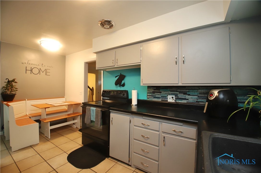 2851 Wyndale Road Toledo, OH 43613 - Photo 13 of 48 Gallery Image 13