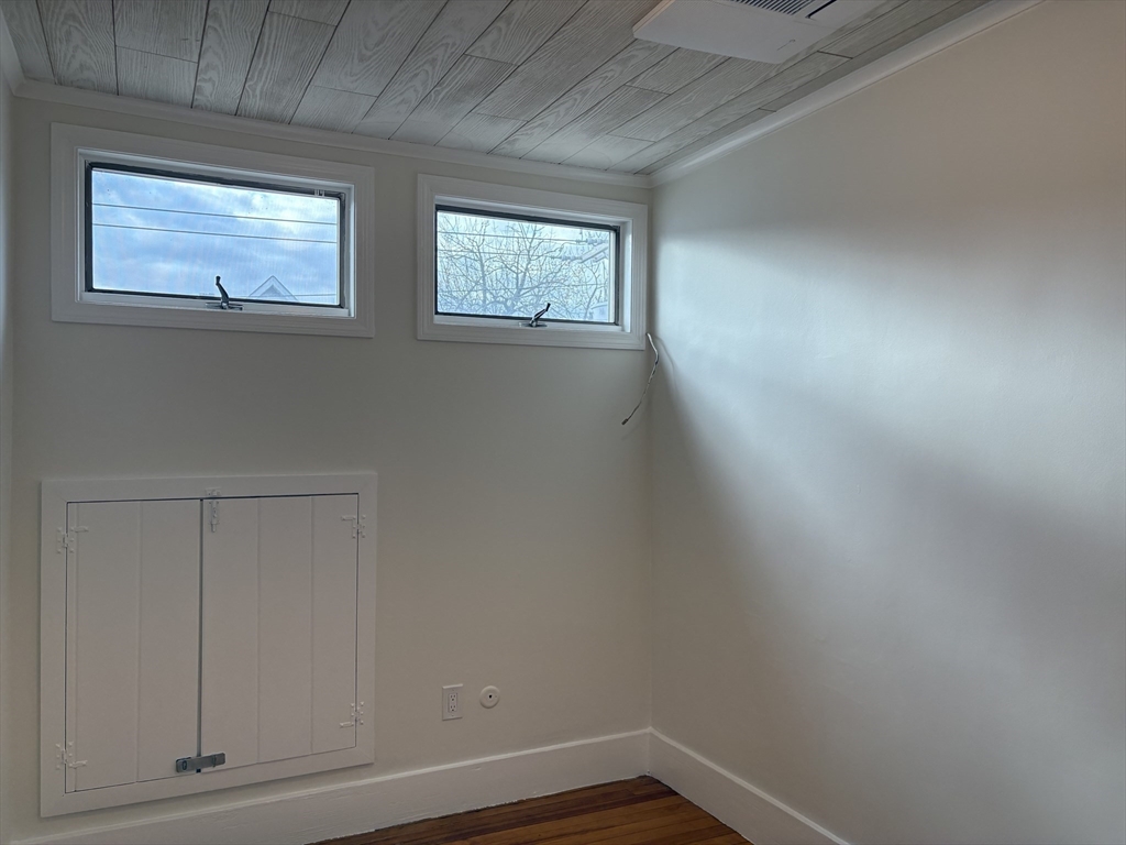 57 Coburn Avenue, Unit 2 Worcester, MA 01604 - Photo 28 of 42