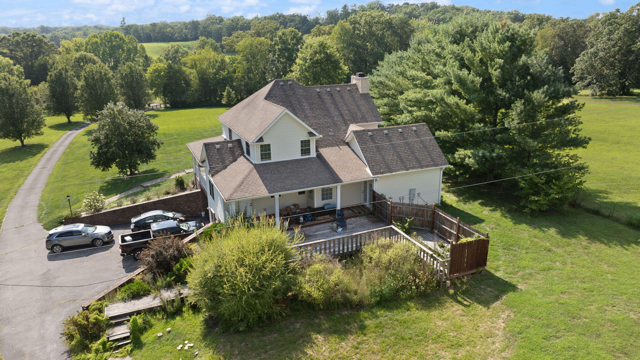 946 Pine Ridge Road Winchester, KY 40391 - Photo 53 of 68 88-web-or-mls-DJI_20250809170142_0198_D