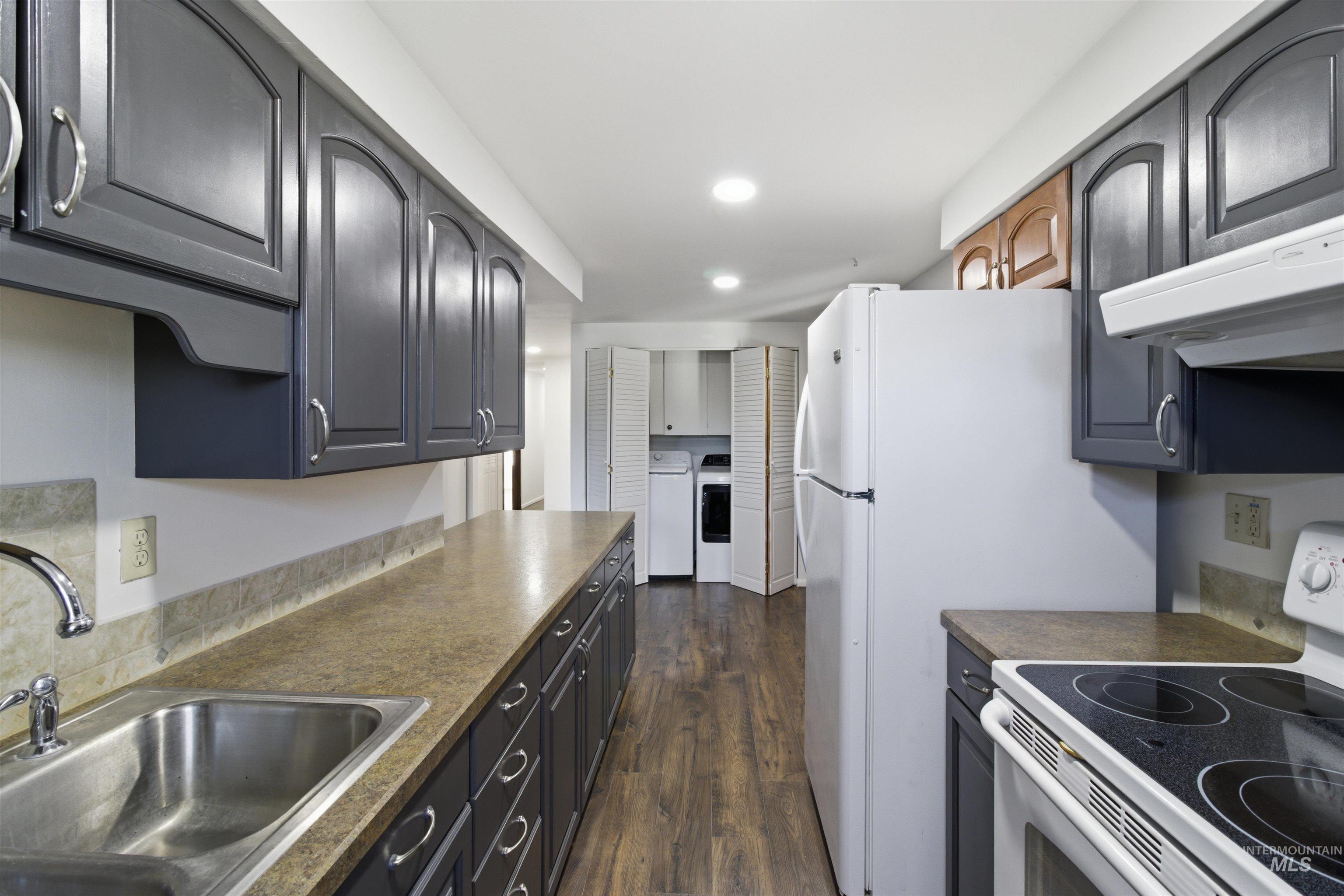 614 Kenneth Street Moscow, ID 83843 - Photo 12 of 44