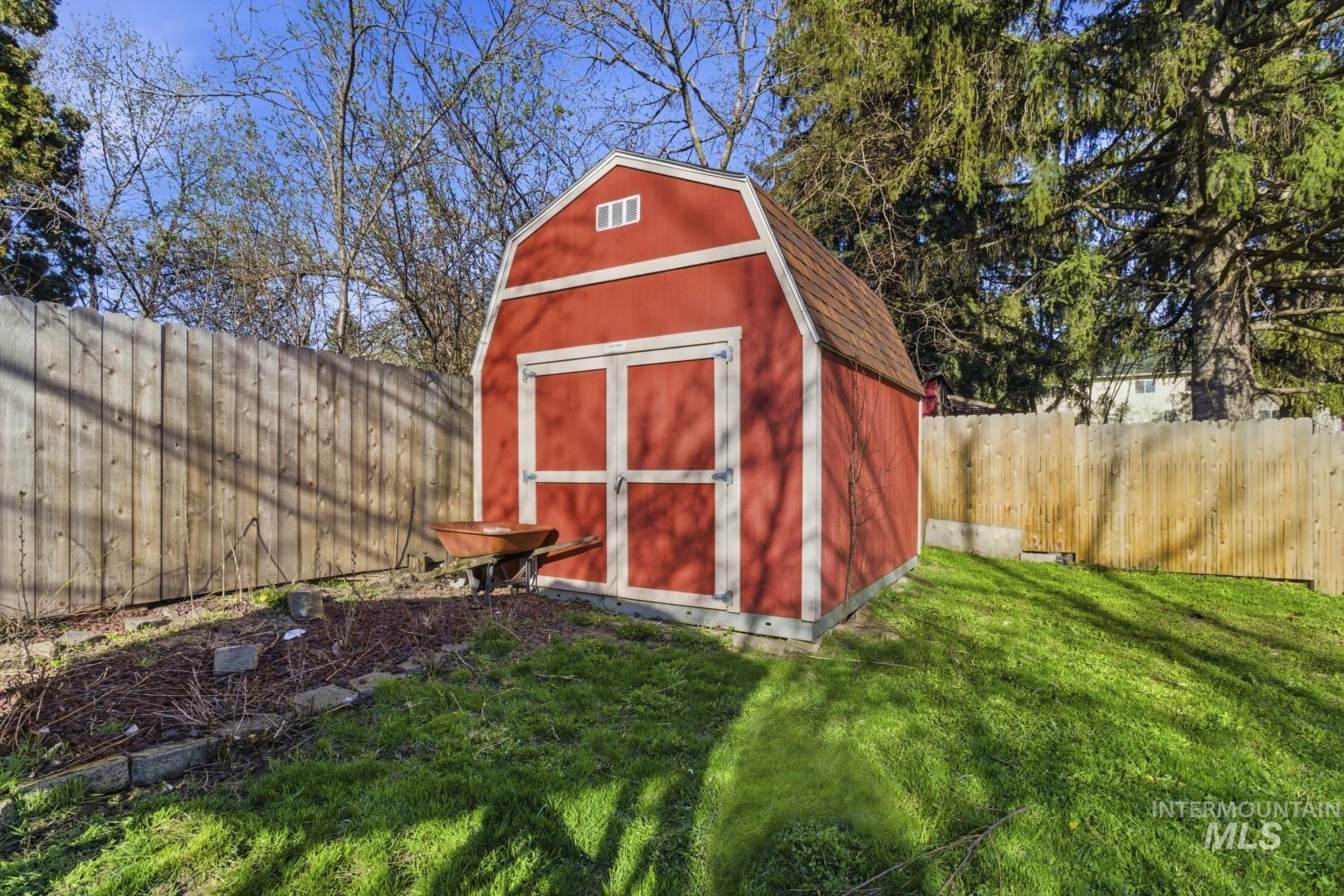 614 Kenneth Street Moscow, ID 83843 - Photo 37 of 44