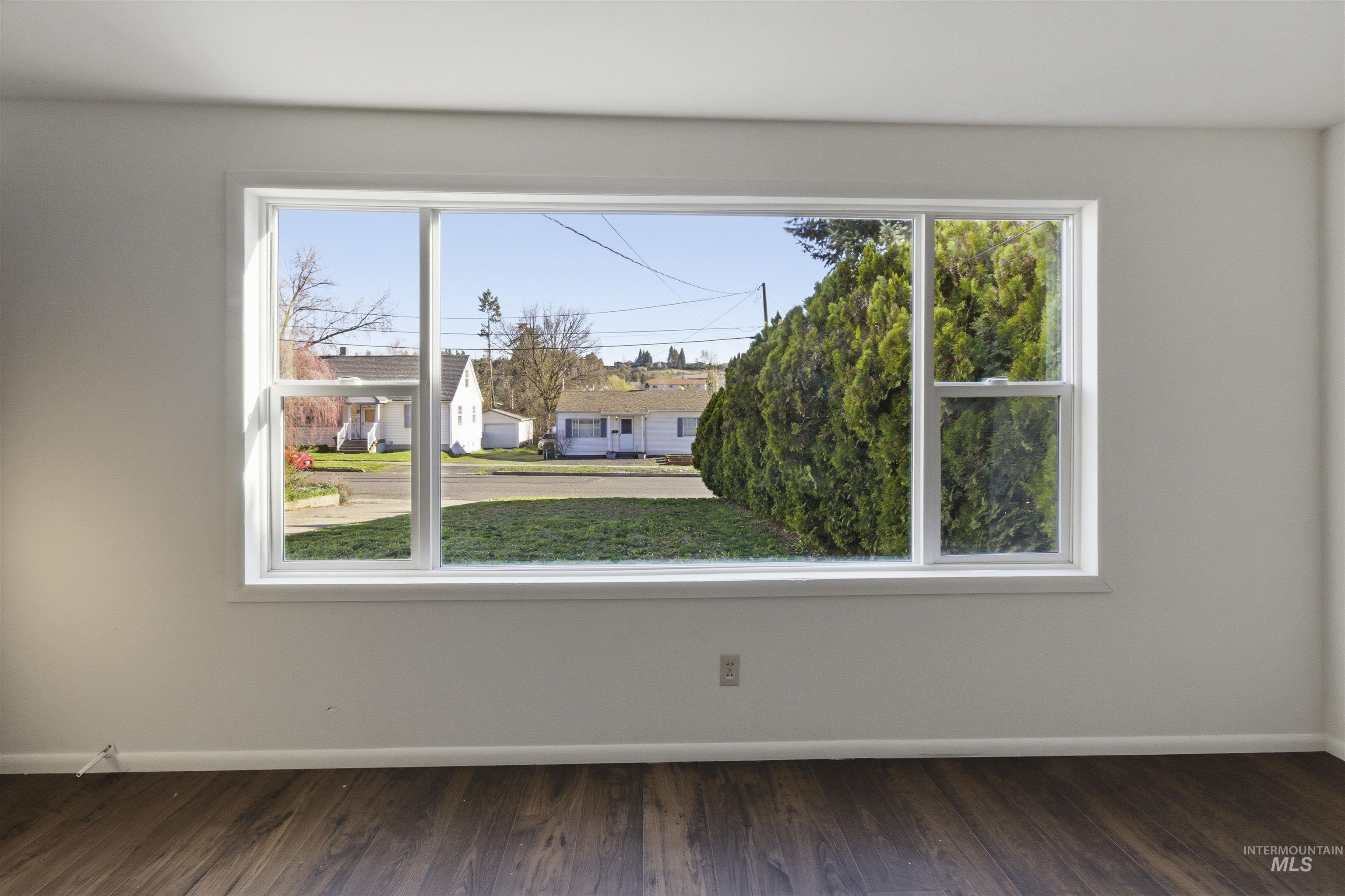 614 Kenneth Street Moscow, ID 83843 - Photo 7 of 44