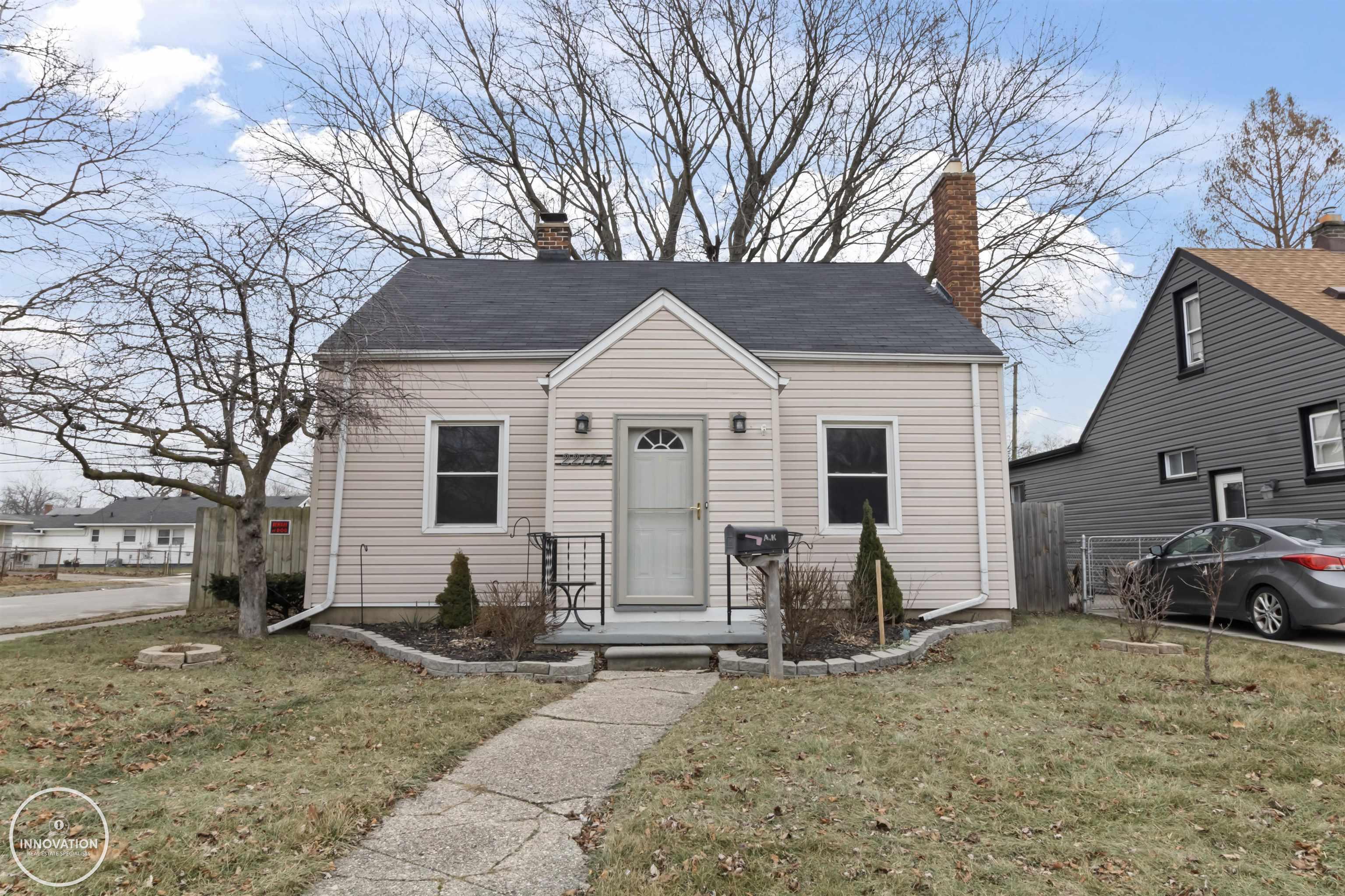 22174 Rausch Avenue Eastpointe, MI 48021 - Photo 1 of 34 50166587-44F01F91-153F-4A53-B3E0-7D6B985E3E1F.JPG
