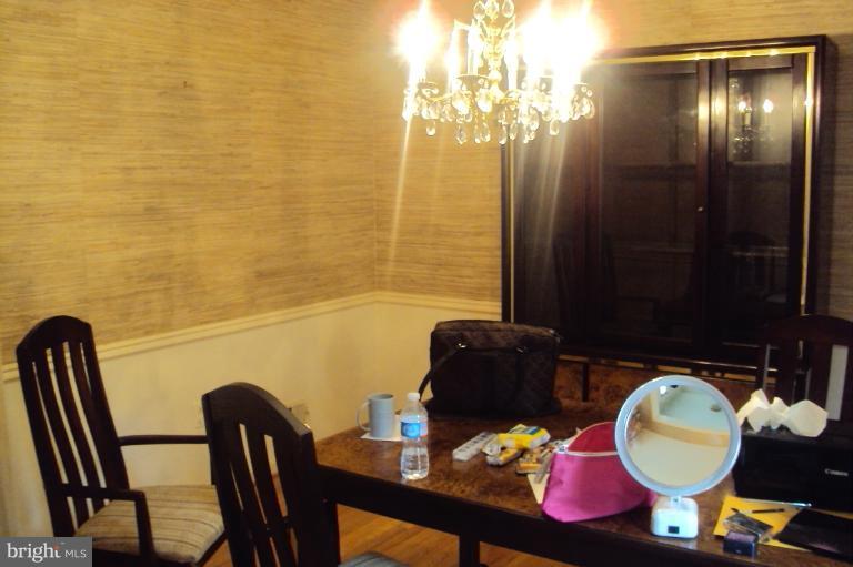 308 Summit Hall Road Gaithersburg, MD 20877 - Photo 1 of 3 Dining Room