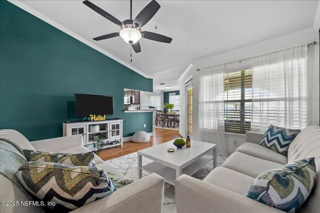 $1,950 | 10961 Burnt Mill Road, Unit 1237, Jacksonville, FL 32256