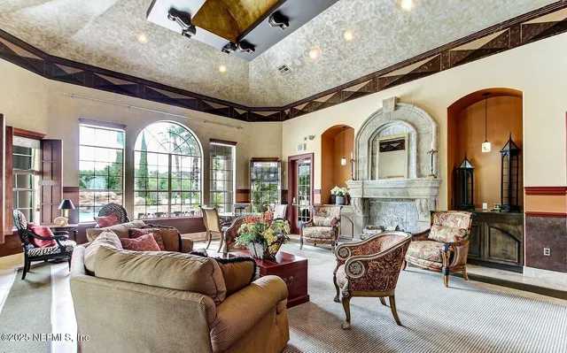 $1,950 | 10961 Burnt Mill Road, Unit 1237, Jacksonville, FL 32256