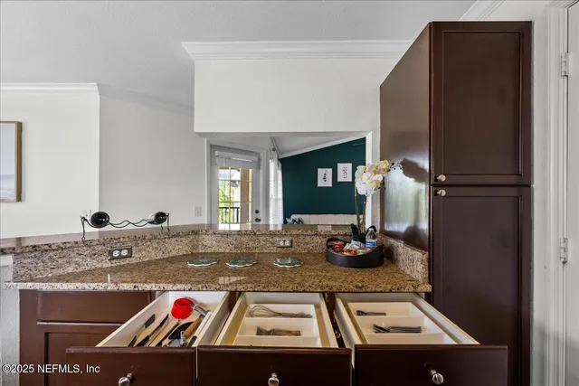 $1,950 | 10961 Burnt Mill Road, Unit 1237, Jacksonville, FL 32256