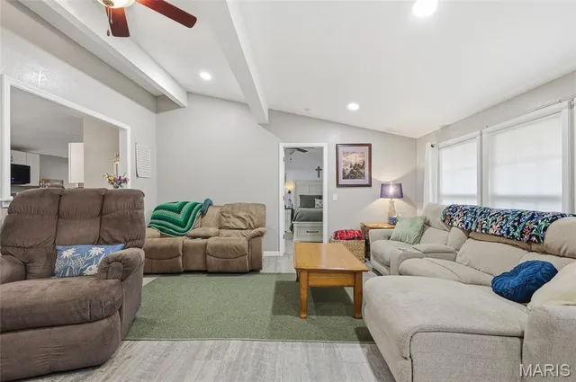 $229,900 | 831 Locust Street, Montgomery City, MO 63361