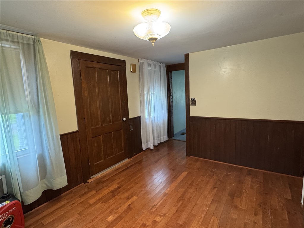 328 Miller Road Pittsfield, NY 13411 - Photo 23 of 50 Parlor