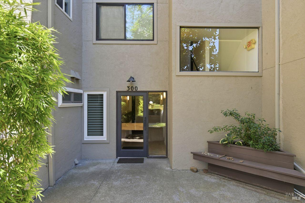 300 Los Alamos Road, Unit 104 Santa Rosa, CA 95409 - Photo 40 of 41