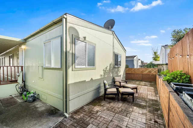 $519,500 | 3 Lighthouse Road, Unit 3, Half Moon Bay, CA 94019