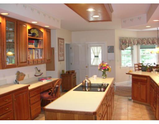 1 Clematis Road Lexington, MA 02421 - Photo 9 of 29 Gallery Image 9