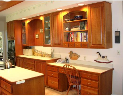 1 Clematis Road Lexington, MA 02421 - Photo 10 of 29 Gallery Image 10