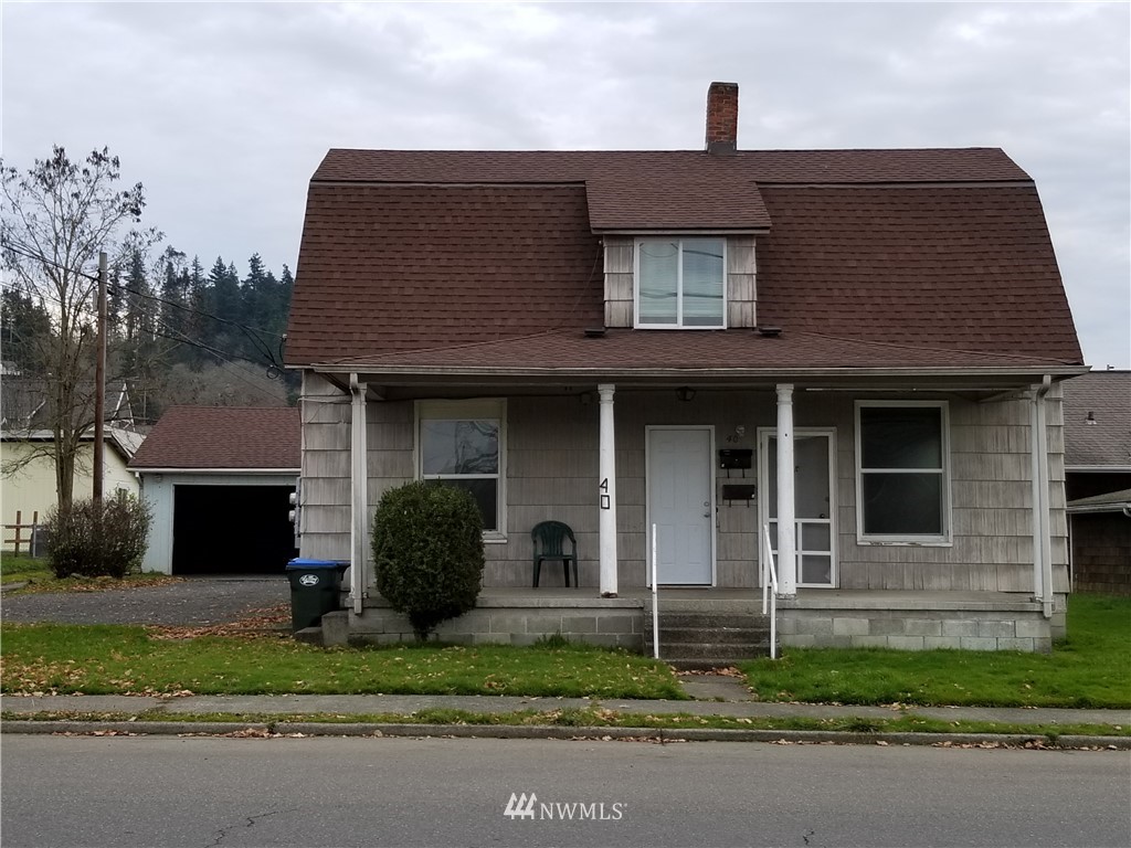 40 Southwest Cascade Avenue Chehalis, WA 98532 - Photo 1 of 11 Gallery Image 1