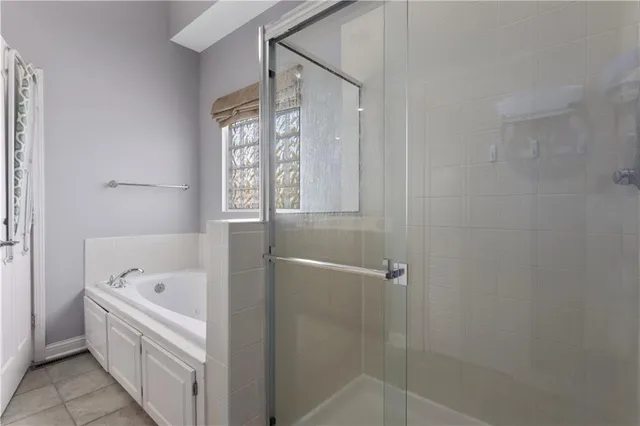 $360,000 | 414 Killarney Lane, Smithville, MO 64089