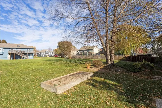 $360,000 | 414 Killarney Lane, Smithville, MO 64089