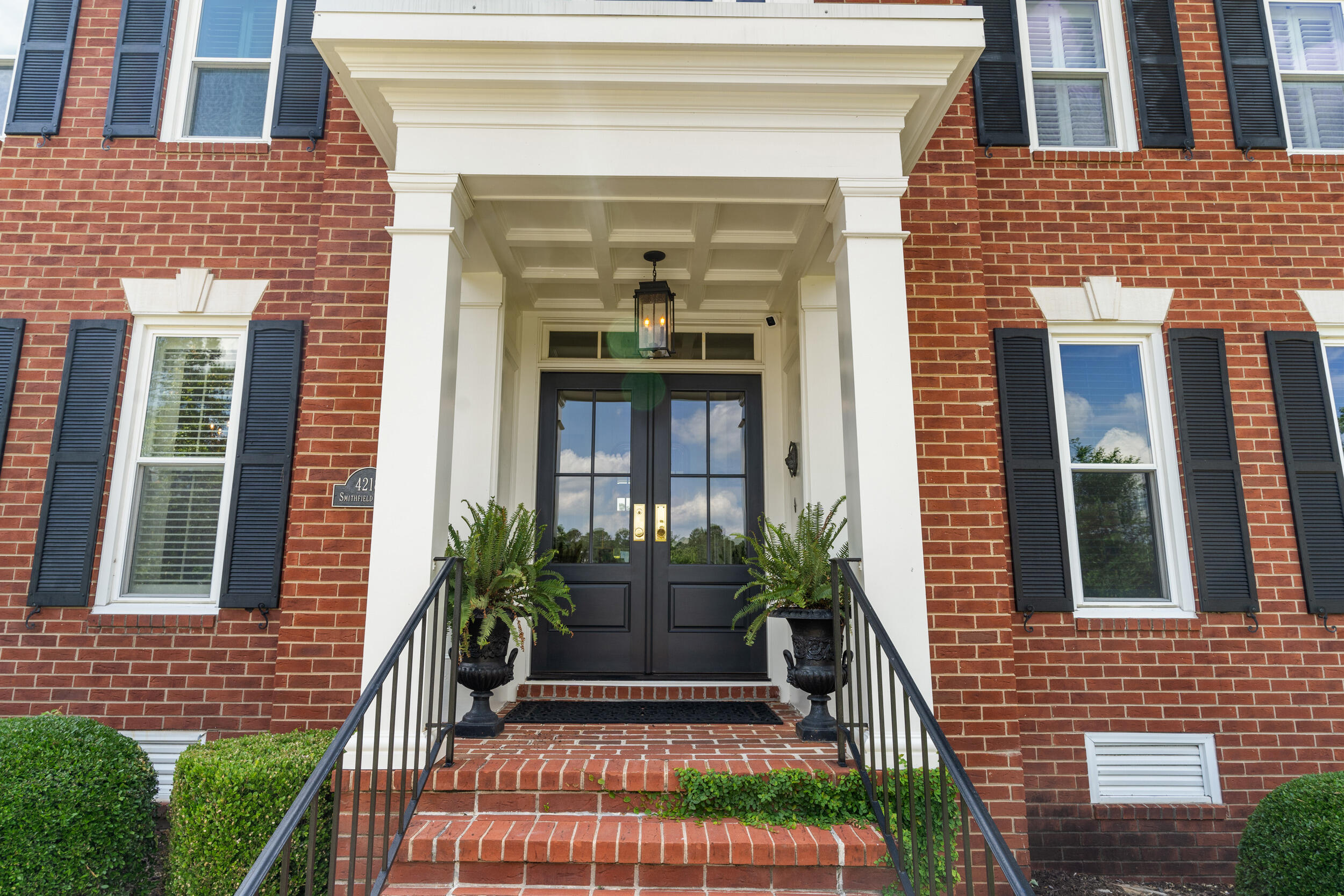 4218 Smithfield Court Evans, GA 30809 - Photo 3 of 67 05-05-204218_smithfield_creek-em-03