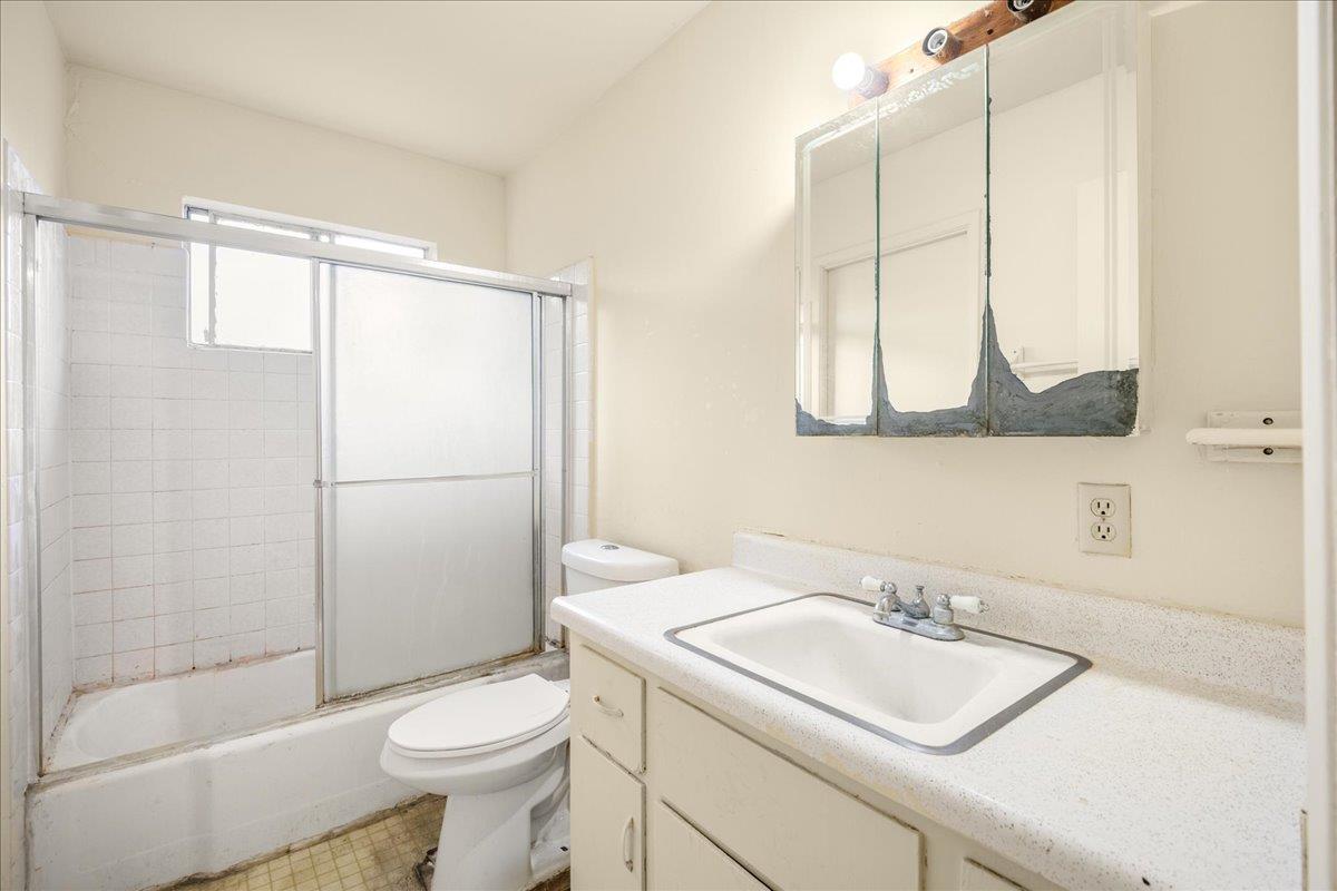 6471 Bollinger Road Cupertino, CA 95014 - Photo 13 of 16 Gallery Image 13