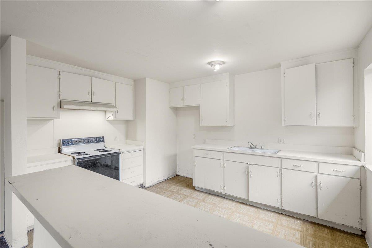 6471 Bollinger Road Cupertino, CA 95014 - Photo 9 of 16 Gallery Image 9