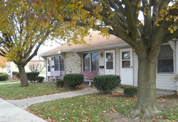 $600 | 808 Pro Drive, Celina, OH 45822