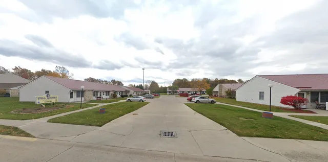 $530 | 808 Pro Drive, Celina, OH 45822