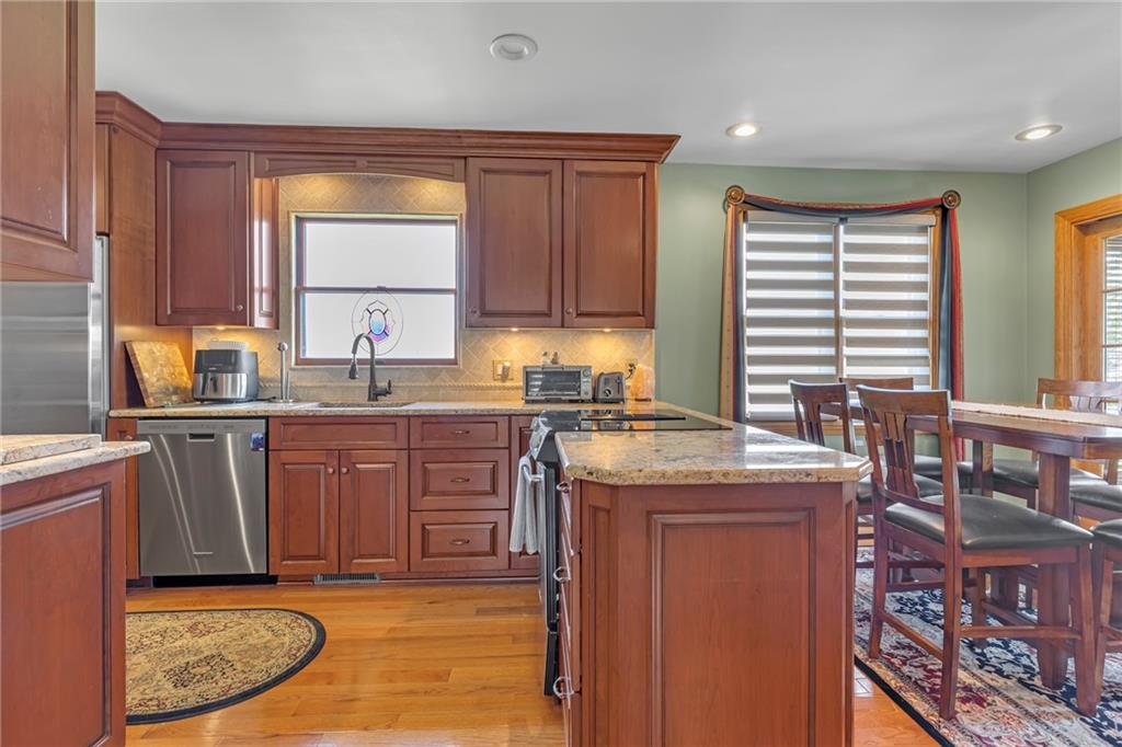 325 Sunnyside Road New Castle, PA 16102 - Photo 14 of 49