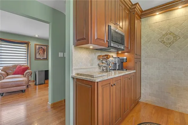 $329,500 | 325 Sunnyside Road, New Castle, PA 16102