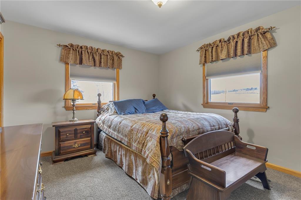 325 Sunnyside Road New Castle, PA 16102 - Photo 20 of 49