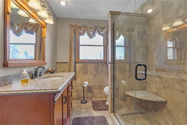 $329,500 | 325 Sunnyside Road, New Castle, PA 16102