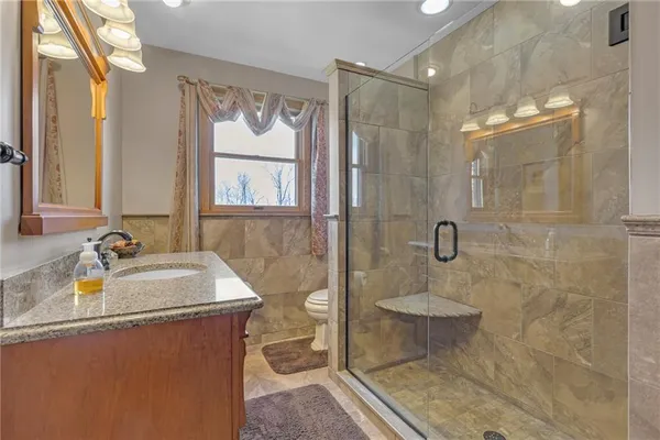 $329,500 | 325 Sunnyside Road, New Castle, PA 16102