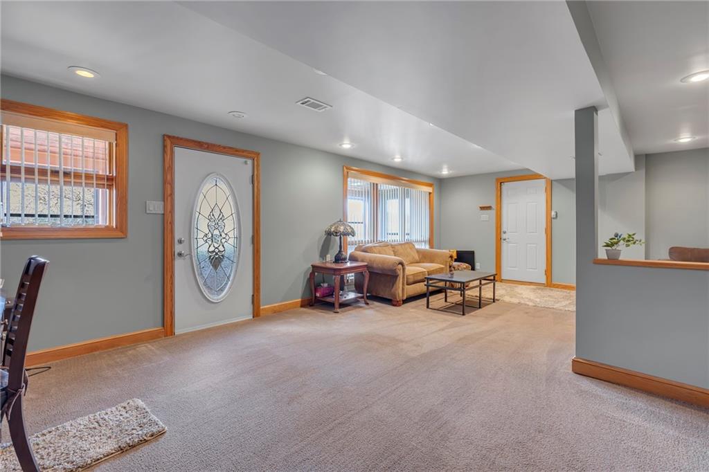 325 Sunnyside Road New Castle, PA 16102 - Photo 31 of 49