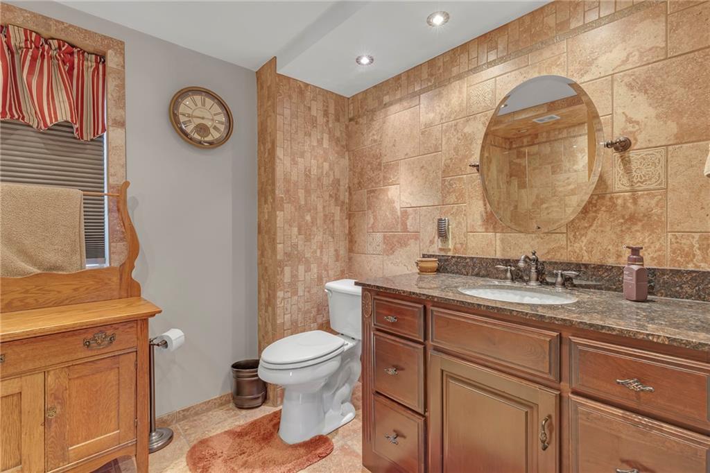 325 Sunnyside Road New Castle, PA 16102 - Photo 35 of 49