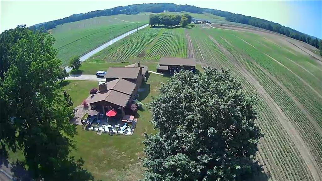 325 Sunnyside Road New Castle, PA 16102 - Photo 7 of 49