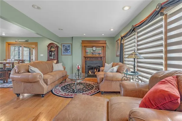 $329,500 | 325 Sunnyside Road, New Castle, PA 16102