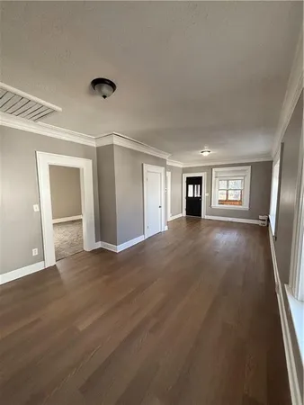$179,000 | 1420 West Walnut Street, Independence, MO 64050
