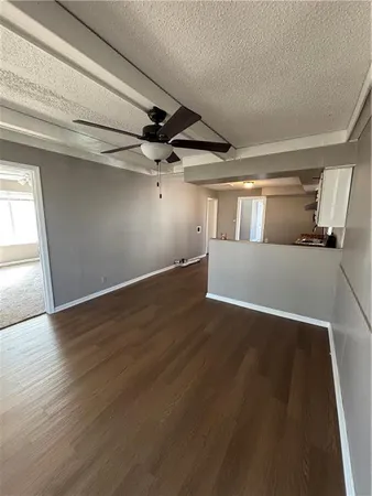 $179,000 | 1420 West Walnut Street, Independence, MO 64050