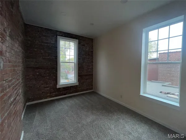 $298,888 | 3706 Iowa Avenue, St. Louis, MO 63118