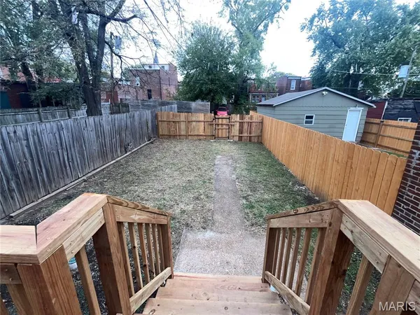 $298,888 | 3706 Iowa Avenue, St. Louis, MO 63118