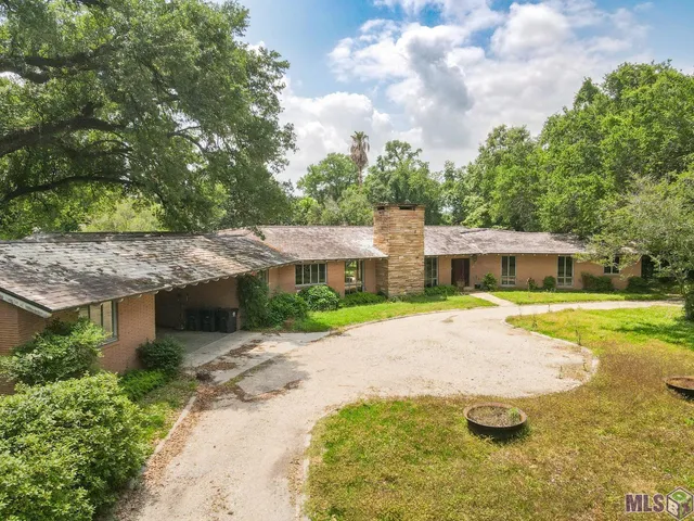 $1,160,000 | 8510 Highland Road, Baton Rouge, LA 70808