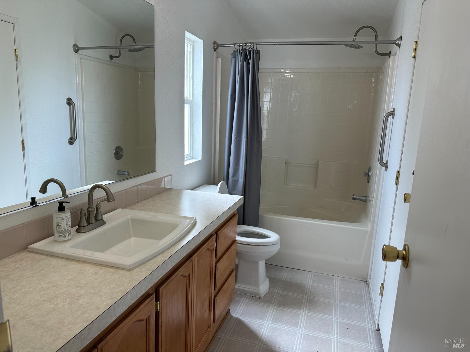 220 Ricardo Avenue Santa Rosa, CA 95407 - Photo 12 of 20