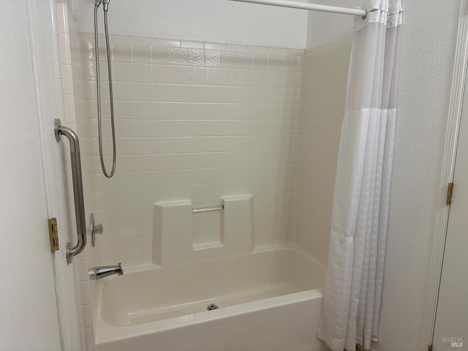 220 Ricardo Avenue Santa Rosa, CA 95407 - Photo 16 of 20