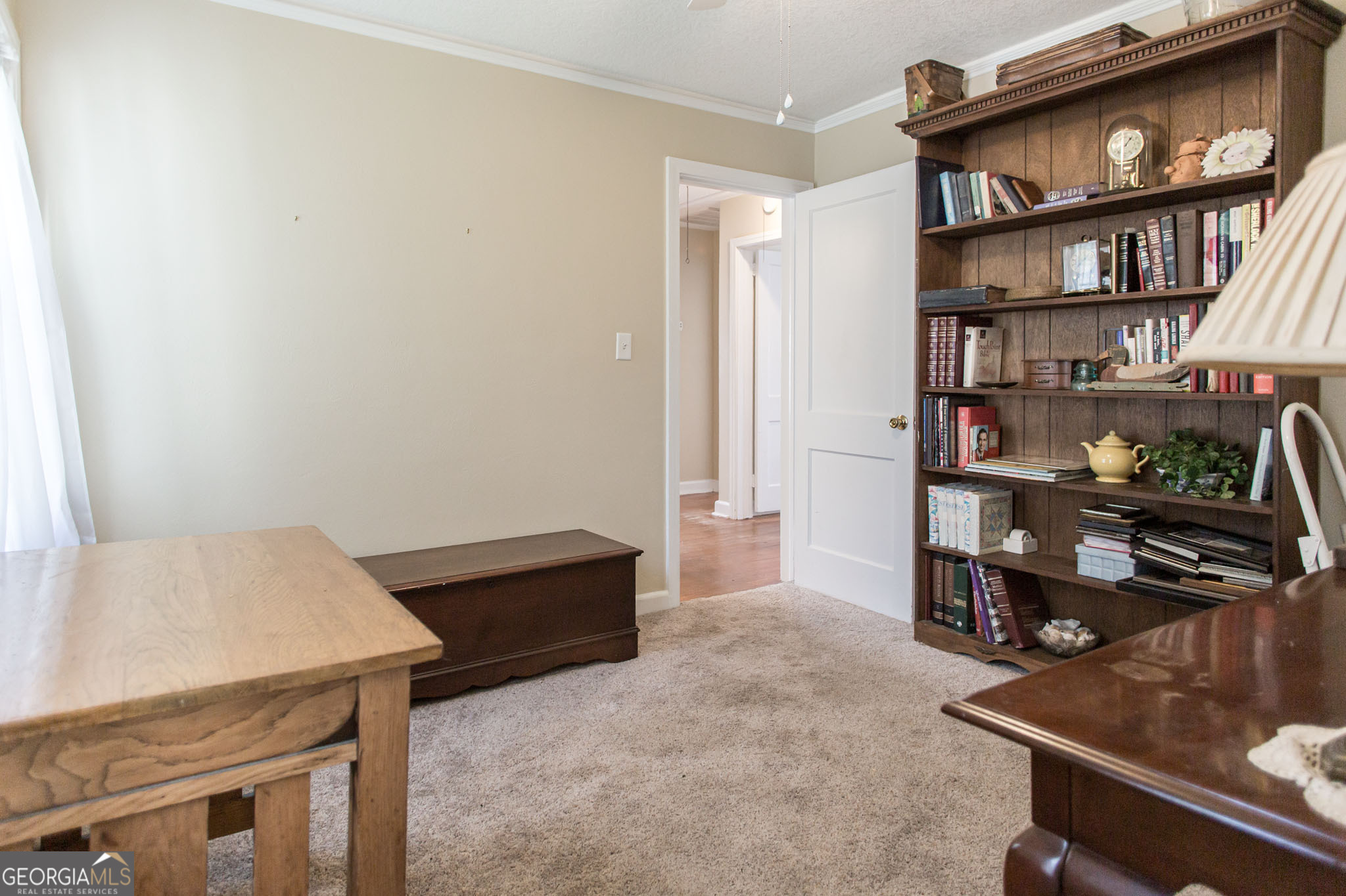 1009 Euclid Avenue Waycross, GA 31501 - Photo 14 of 35 a view of workspace and workspace