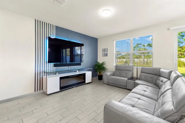 $370,000 | 1653 Lindley Street, West Palm Beach, FL 33407