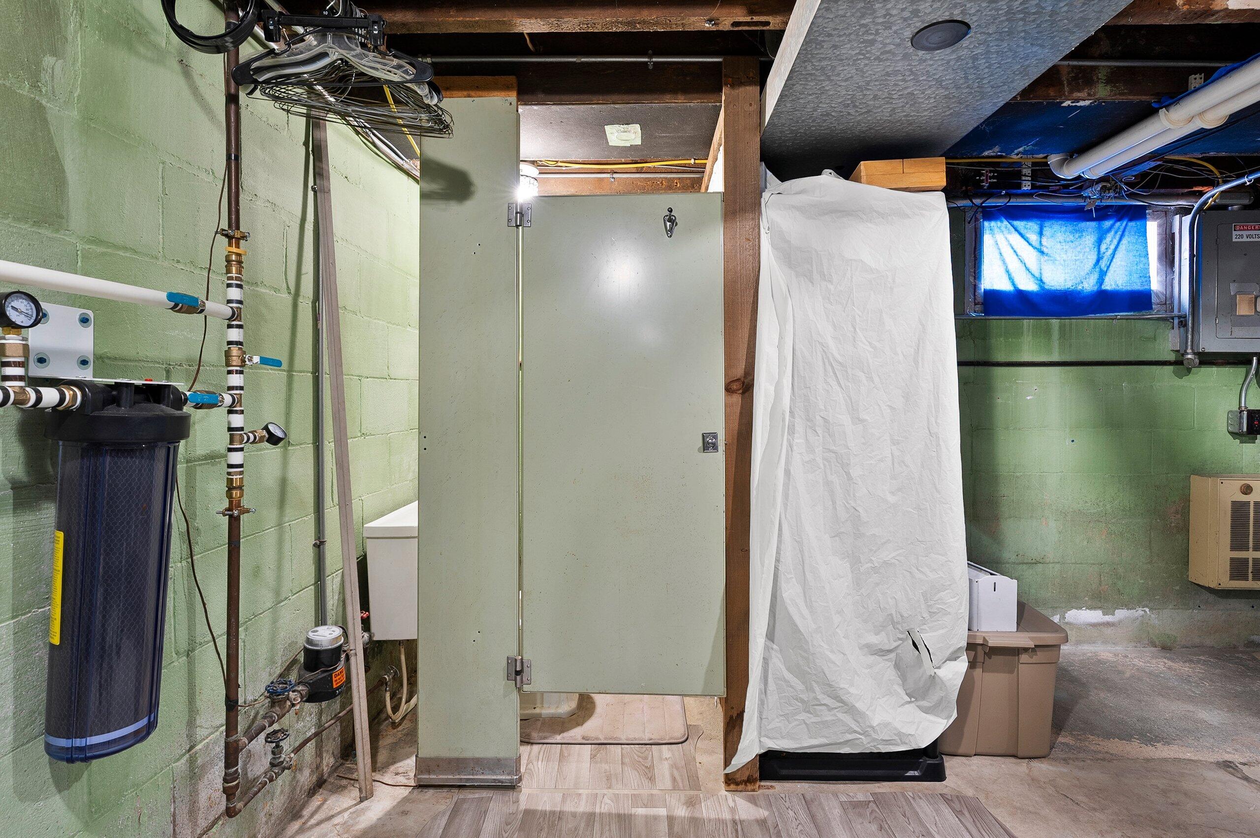 4757 Vista Road Manitowoc, WI 54220 - Photo 33 of 39 DSC01616.JPG-SMALL