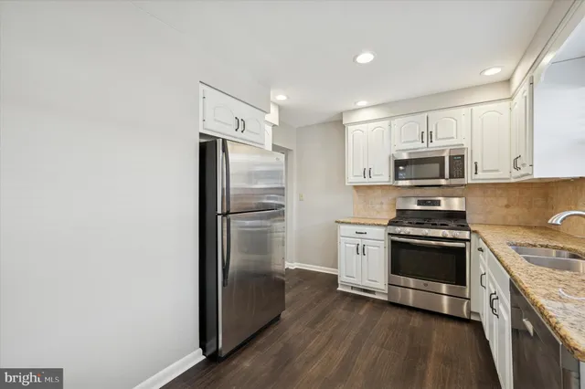 $3,700 | 421 Lawrence Road, Havertown, PA 19083