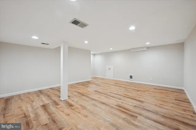 $3,700 | 421 Lawrence Road, Havertown, PA 19083