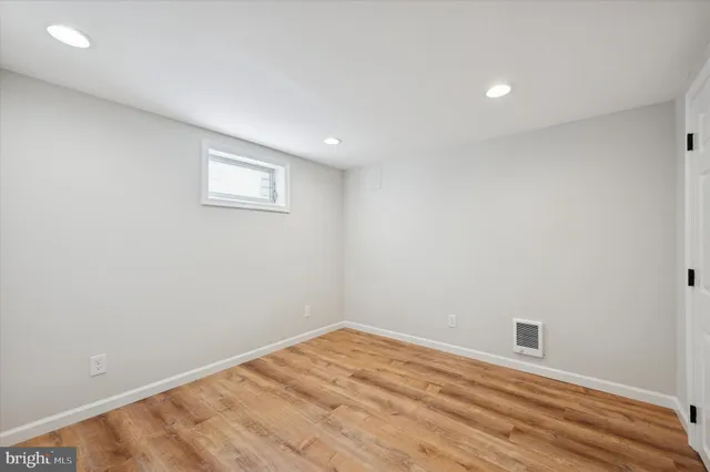 $3,700 | 421 Lawrence Road, Havertown, PA 19083