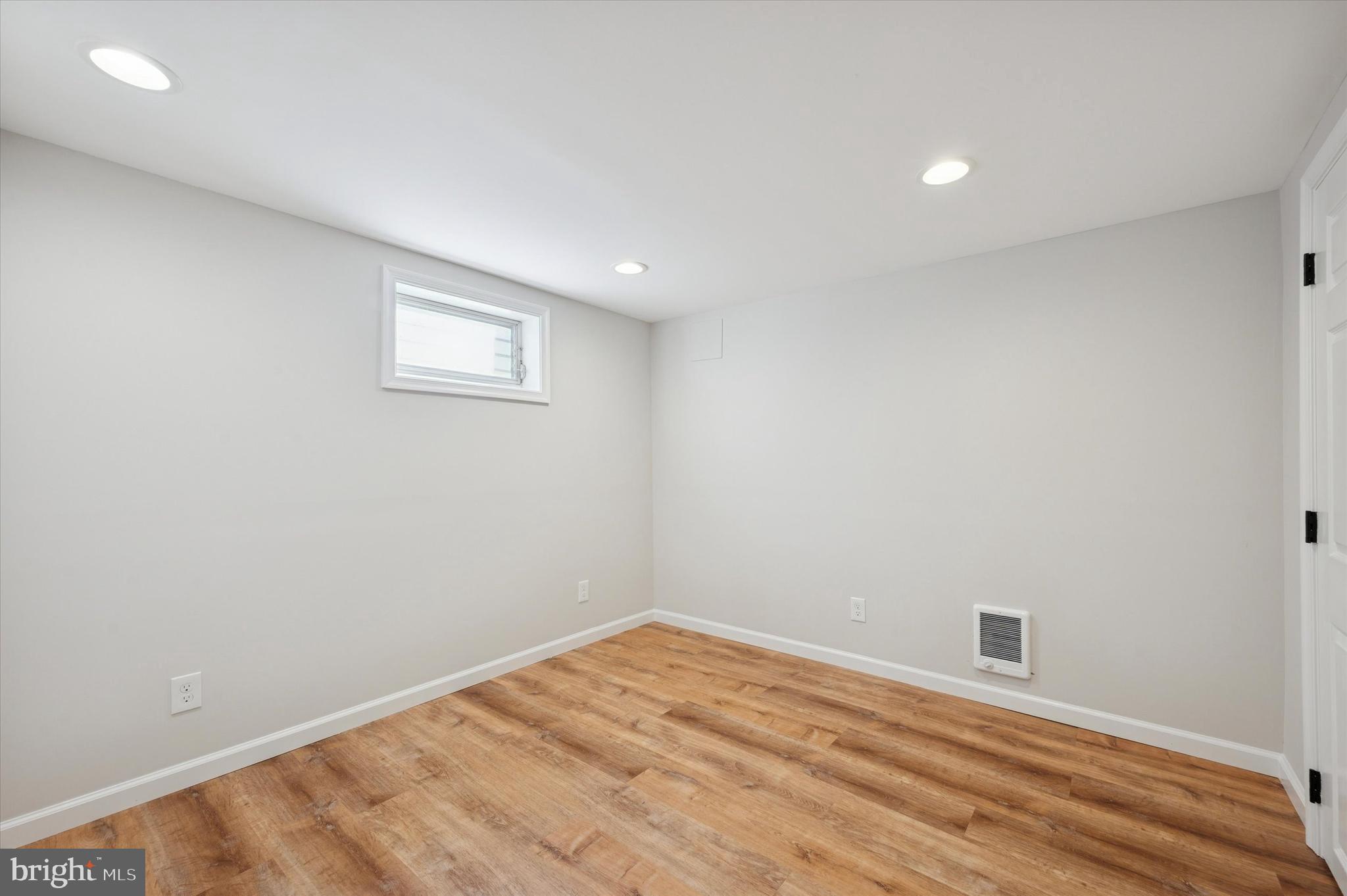421 Lawrence Road Havertown, PA 19083 - Photo 20 of 25 a view of empty room
