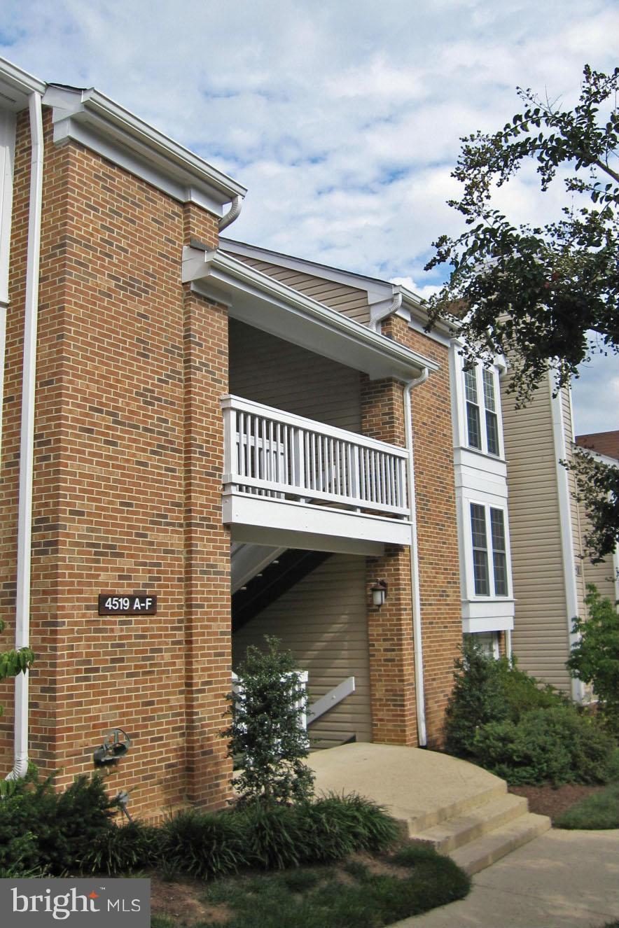 4519 28th Road South, Unit D Arlington, VA 22206 - Photo 26 of 27 Exterior (Front)