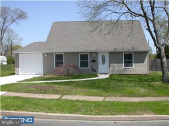49 Crown Road Levittown, PA 19057 - Photo 1 of 12